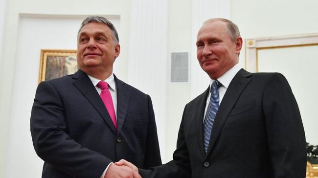 Орбан  ̶б̶и̶к̶у̶є̶ називає нові умови, за яких підтримає ембарго на російську нафту
