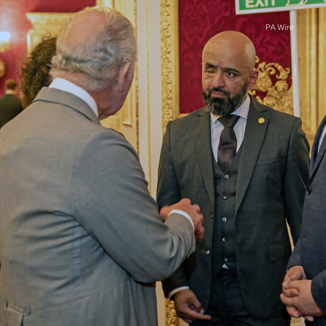 Король Чарльз зустрівся з українським військовим і юристом Масі Найємом