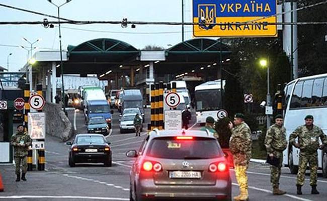Україна і Польща створюють єдині пункти пропуску на кордоні, — прем’єр-міністр Денис Шмигаль.