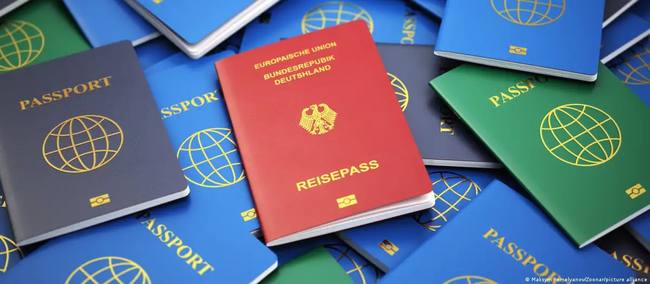 Уряд Німеччини схвалив законопроєкт, що передбачає помякшення вимог для отримання громадянства країни