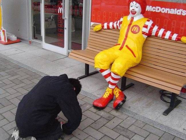 McDonalds НЕ відкриється у Харкові найближчим часом