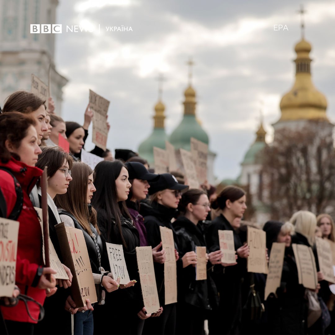 У Києві відбулася акція на підтримку бійців Азову, які понад 500 днів перебувають у російському полоні