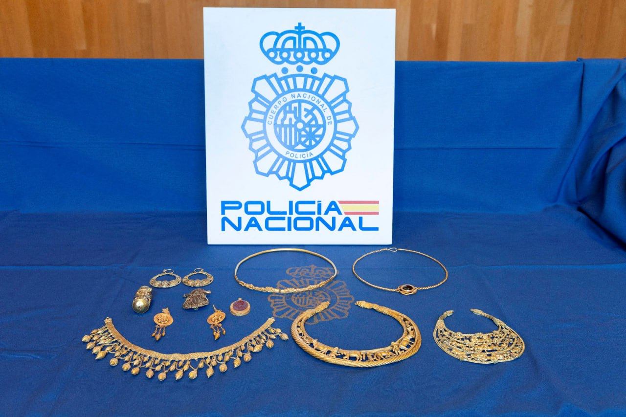 В Іспанії правоохоронці вилучили незаконно вивезені з України артефакти скіфської доби