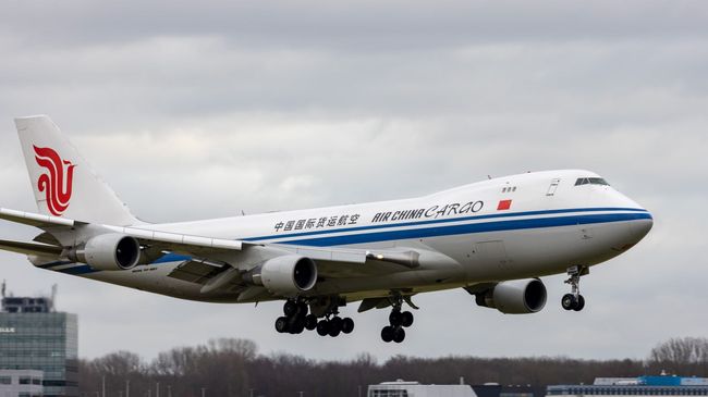 Нетипова активність китайської вантажної авіакомпанії Air China Cargo в Білорусі