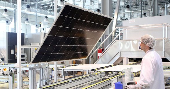 Європейські виробники сонячних панелей опинились на межі банкрутства: названо причини