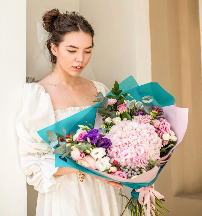 Заказ и доставка цветов в Харькове и по всей Украине