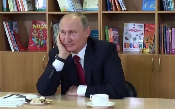 Странный совет школьникам от Путина взорвал сеть

