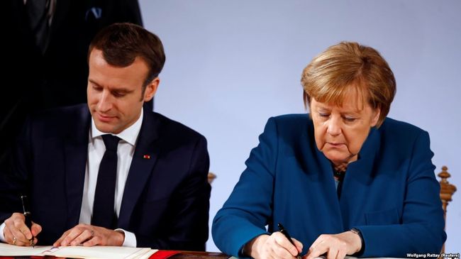 Німеччина й Франція підписали угоду, де одна із країн відповідатиме на агресію проти іншої