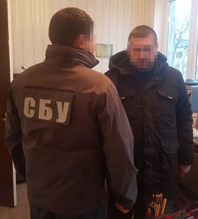 В Одесі СБУ викрила на хабарах одного з керівників державного банку