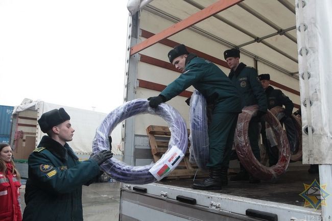 Беларусь отправила в Сирию гимнастические обручи в качестве гуманитарной помощи