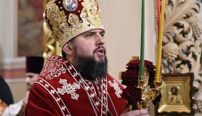 Предстоятель Православной церкви Украины Епифаний официально возведен на престол