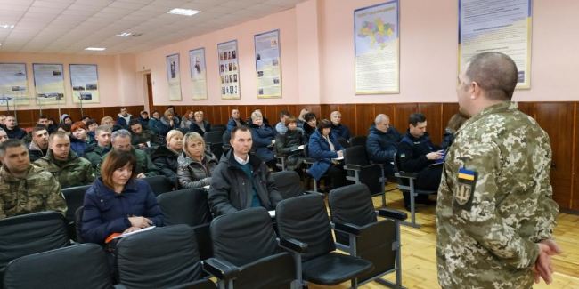 На Харківщині тривають заняття з фахівцями кадрових підрозділів цивільних підприємств