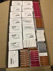 У поштових відправленнях працівники Львівської митниці ДФС виявили незадекларовані iPhone та електронні сигарети