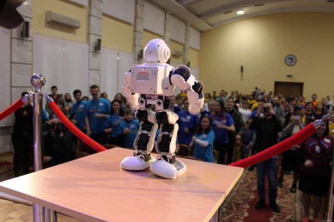 В Харькове проходит фестиваль роботехники (ФОТО)
