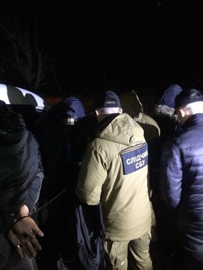 На Рівненщині СБУ блокувала діяльність угруповання торгівців вибухівкою