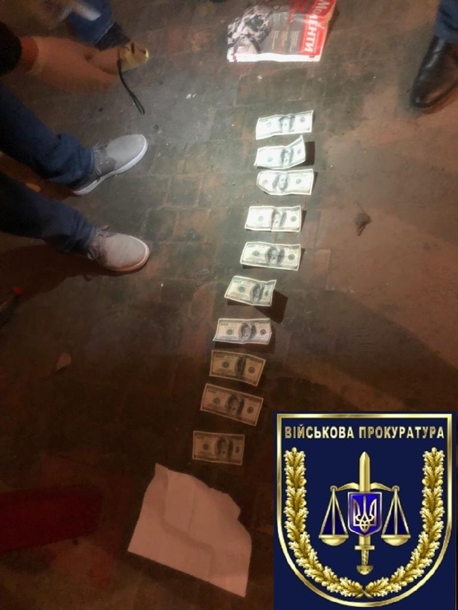 На Дніпропетровщині оперуповноваженого сектору кримінальної поліції затримано на хабарі