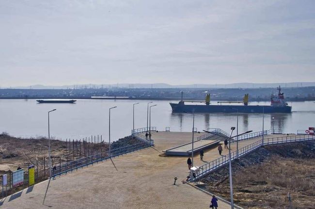 Україна завершила будівництво дунайської переправи