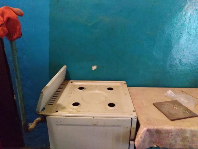 «Было плохо, сделали невыносимо» – жители общежития на ХТЗ жалуются на действия коммунальщиков