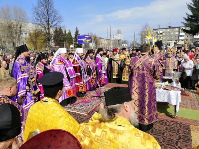 Предстоятель Православної Церкви України Епіфаній відвідав командування Десантно-штурмових військ