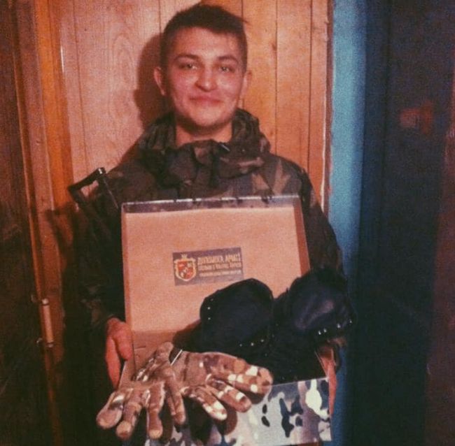 Умер раненый в голову на Донбассе 20-летний парамедик «Смурфик»