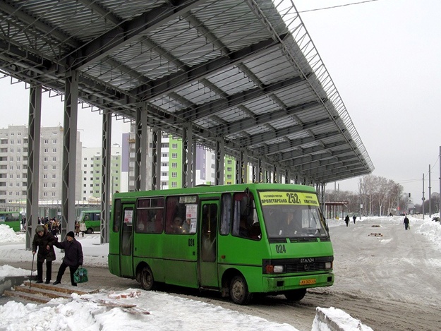 На Северную Салтовку проведут троллейбусную линию, а на Алексеевке в следующем году начнут строить автобусный терминал