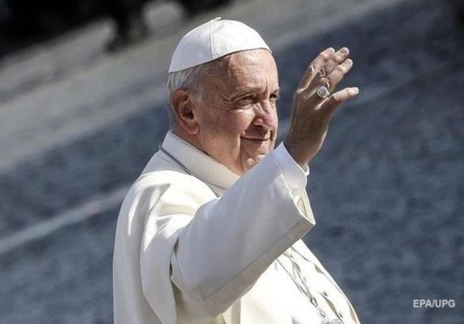 Папа Римский пожертвовал мигрантам сотни тысяч долларов