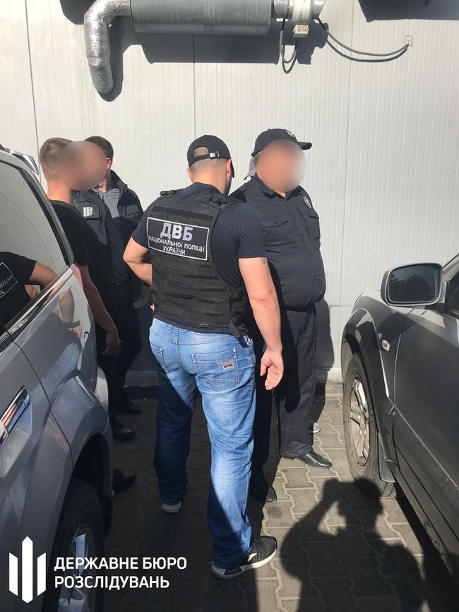 В Одесі затримали дільничного поліції під час отримання щомісячної данини з торгівців на території «Аркадія-Сіті»