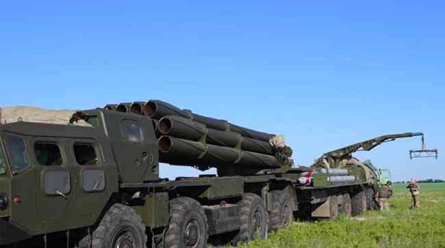 Украинские ракеты бьют дальше, мощнее, точнее и «разнообразнее»