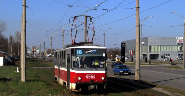 На Григоровском шоссе ограничено движение транспорта. Трамвай №16 завтра не будет ходить, а №27 - изменит маршрут
