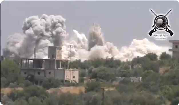 ​Взорван штаб в Сирии с российскими и асадовскими офицерами, счет может идти на десятки погибших - видео