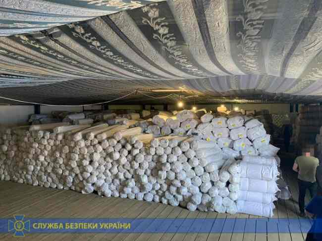 СБУ блокувала наймасштабніший в історії України канал контрабанди товарів широкого вжитку (ВІДЕО)