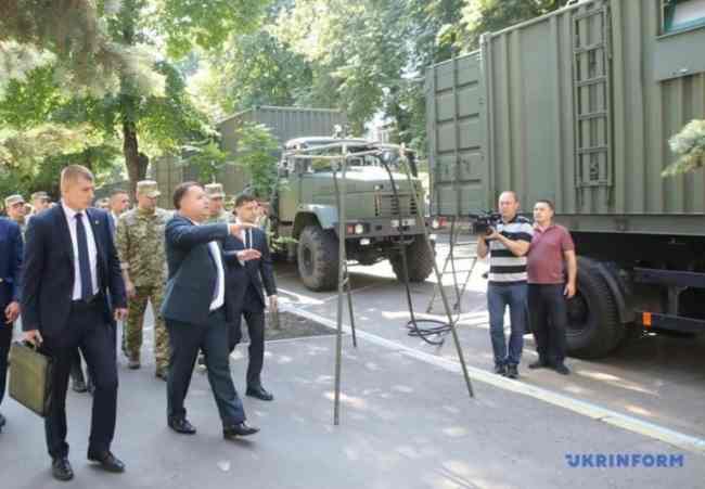 Українська армія отримає 200 мобільних житлових модулів