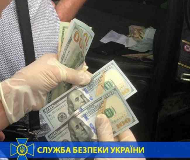 СБУ викрила на хабарях керівництво одного з митних постів Миколаївщини