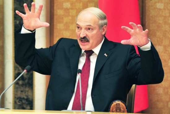 Бесправие и принудительный труд: Лукашенко в очередной раз «закрутил гайки» гражданам Беларуси