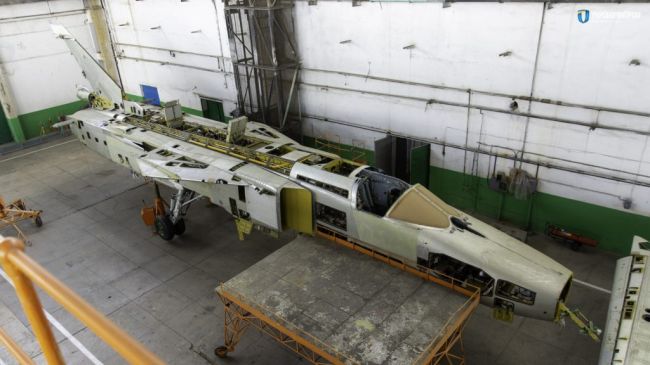 Миколаївський Нарп: модернізація ІЛ-76МД, відновлення надзвукових бомбардувальників та унікального літака БЕ-12