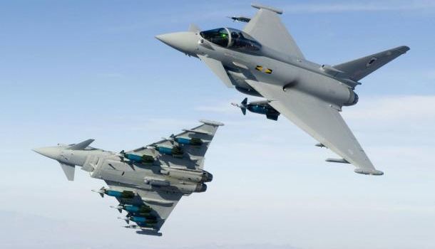 ВВС Великобритании перехватили российские военные самолеты над Балтийским морем