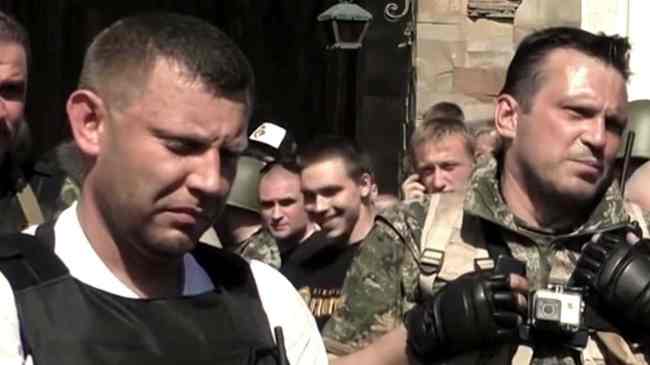 Контрабандист и бандит: пропагандисты РФ начали сливать интересные данные о Захарченко