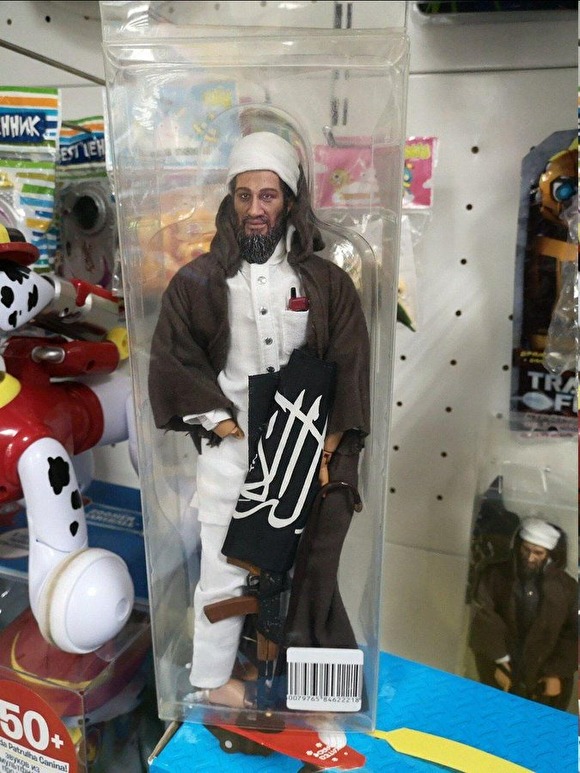 Роспотребнадзор не нашёл нарушений в продаже куклы «Усама бен Ладен»