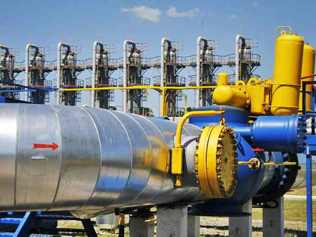 У Євросоюзі планують укладання довгострокового контракту щодо транзиту російського газу через Україну