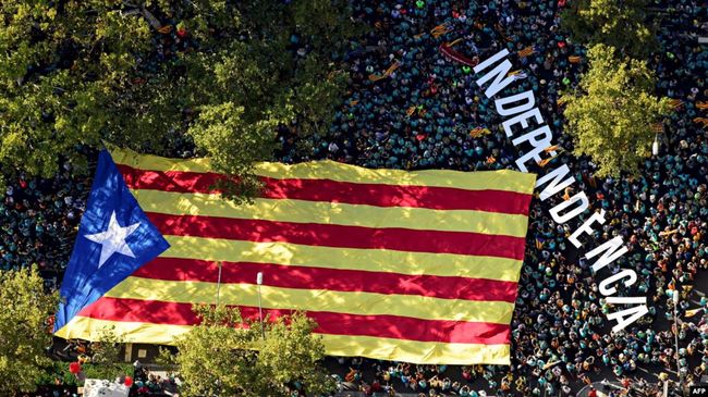 В Іспанії каталонських лідерів засудили до тюремного ув’язнення