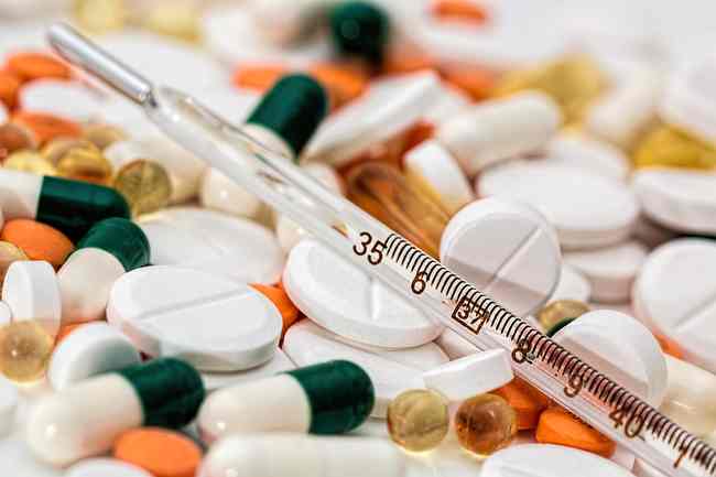 СУПРУН викрила МОЗ на спробах закупівлі ліків за цінами, завищеними у 30 разів