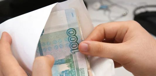 Власти РФ нашли необычный источник роста доходов населения