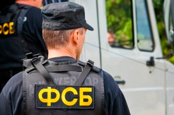 ФСБ заставляет провайдеров следить за проукраинскими крымчанами в соцсетях, - СБУ