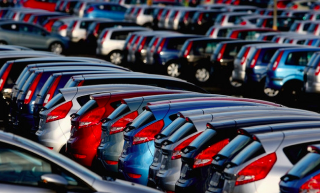 У листопаді попит на нові легкові автомобілі зменшився на 4%