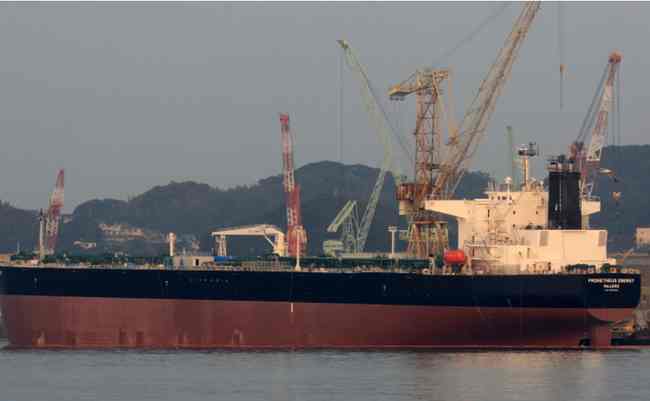 В Одесу вперше прибув танкер з лівійською нафтою