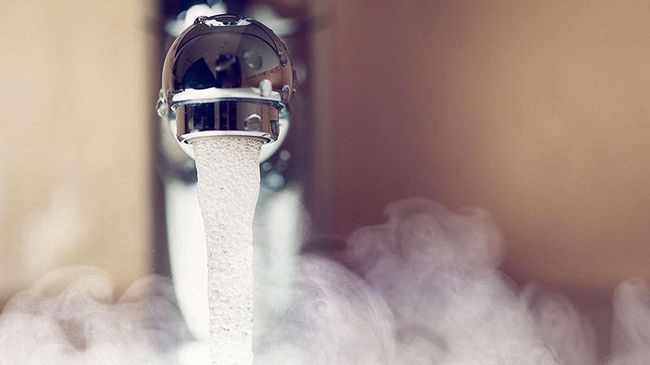 Горячая вода должна подаваться потребителям не ниже 50 градусов Цельсия – Кабмин