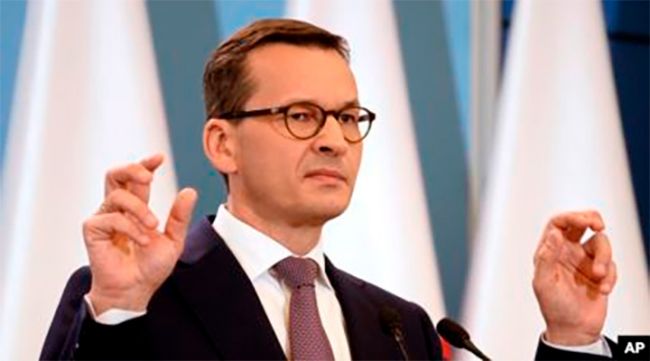 Премьер-министр Польши назвал Путина преднамеренным лжецом