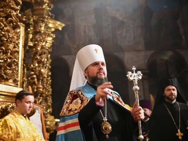 ПЦУ будет претендовать на статус патриархата, когда все православные украинцы объединятся вокруг Киева - Епифаний