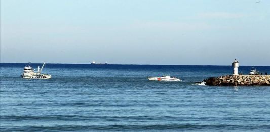 Танкер РФ протаранил турецкое судно в Босфоре: три человека пропали без вести