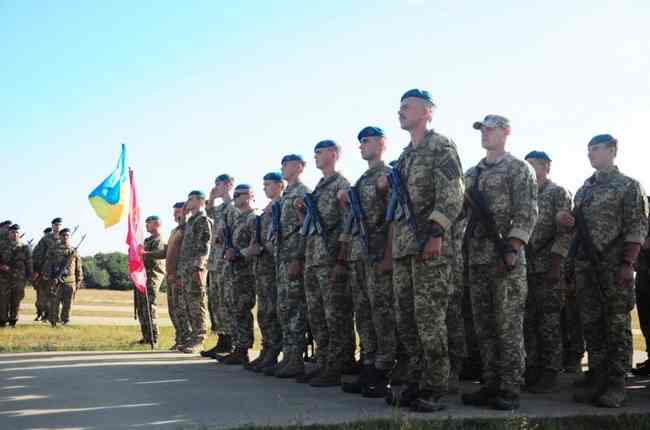 Рада отменила строевой устав Вооруженных Сил Украины